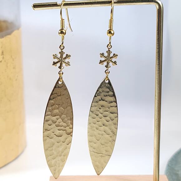 Gold Hammered Dangle Earrings with Snowflake Charm, Boho Chic Jewelry Design - Picture 3 of 10